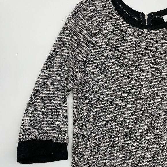 Emelia L Black White 3/4 Sleeve pullover Knit Sweater - Picture 2 of 11